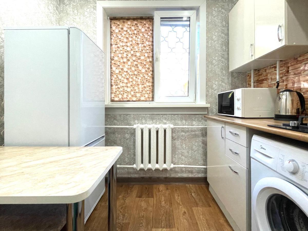 Абая 68 Квартира В Центре, 4 Спальных Места Petropavlovsk Exterior photo